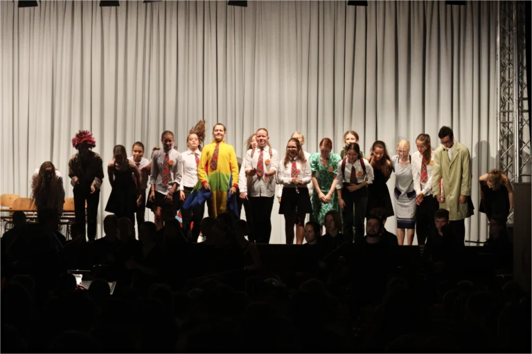 LVHF 2023 | Koncerty pro ZŠ | Dětská opera „Psí svět“ – Orchestr žáků ZUŠ Veveří | Zámecká jízdárna Lednice 2.10.2023