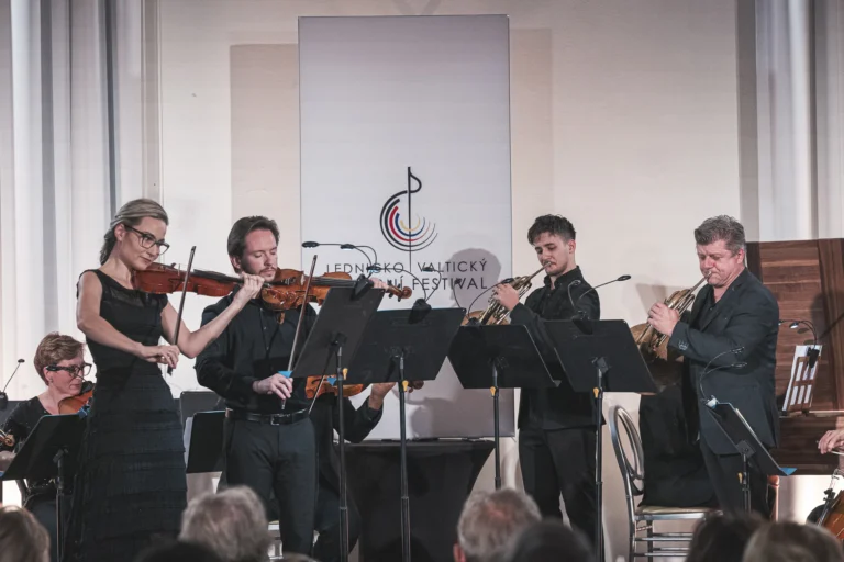 LVHF 2023 | ZÁVĚREČNÝ GALAKONCERT | Victor Teodosiev & Radek Baborák & Orquestrina Baborak | Jízdárna zámku Lednice 7.10.2023