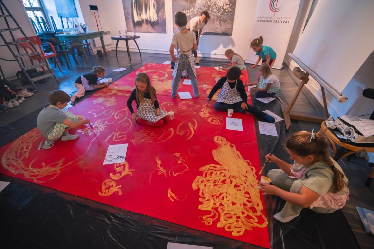 LVHF 2026 | Hudebně-výtvarná dílna pro děti ZŠ Valtice s MgA. Veronikou Remak | 30.09.2026