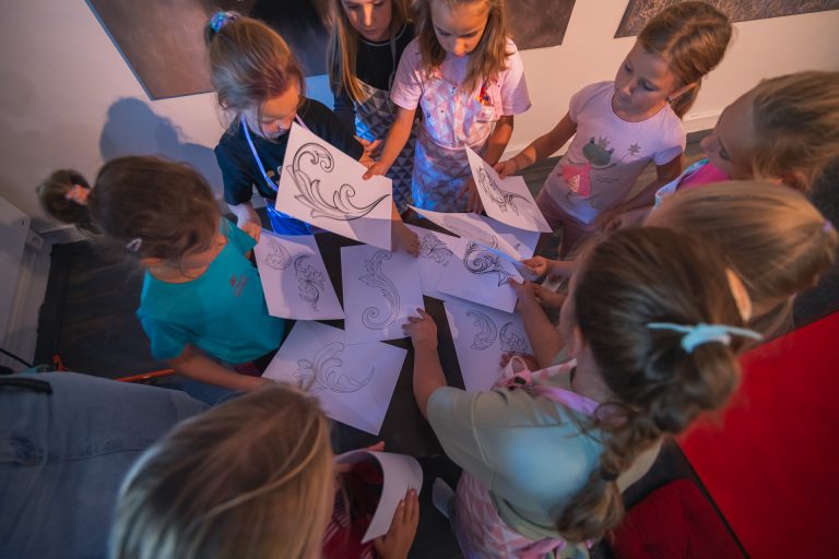 LVHF 2026 | Hudebně-výtvarná dílna pro děti ZŠ Valtice s MgA. Veronikou Remak | 30.09.2026